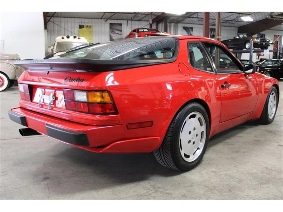 1987 Porsche 944 S - Image 6 of 31