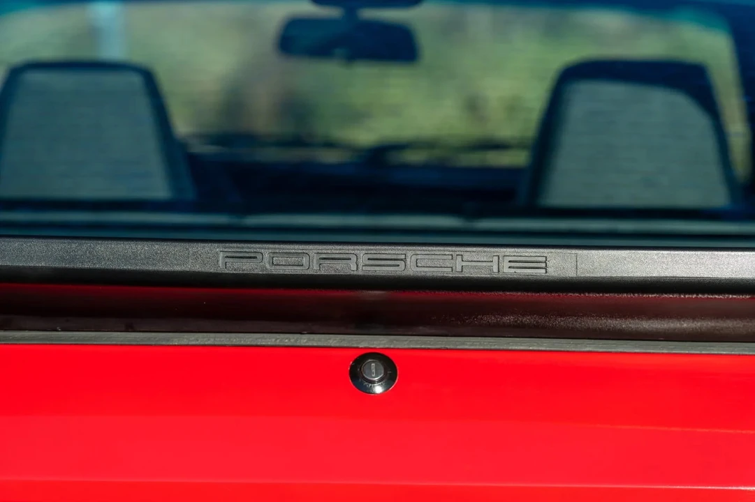 1987 Porsche 944 S - Image 10 of 31