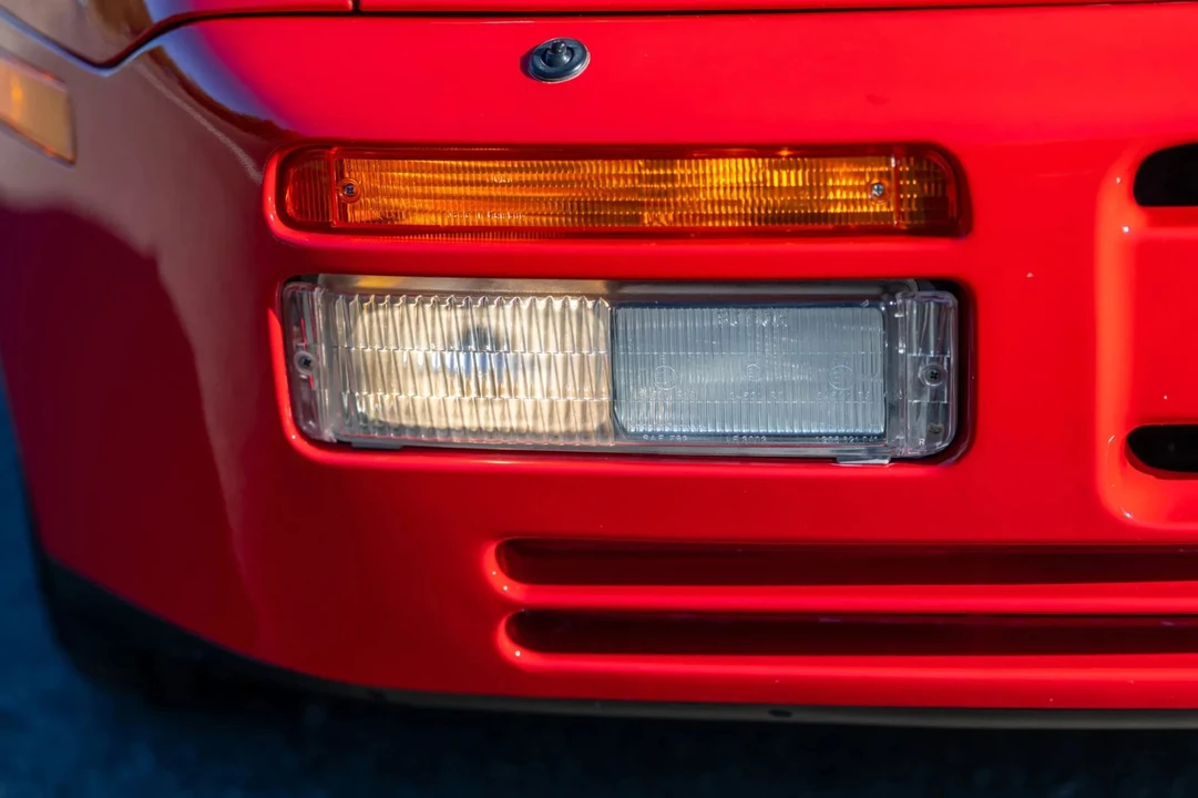 1987 Porsche 944 S - Image 6 of 31