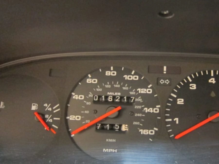 1987 Porsche 944 - Image 4 of 9