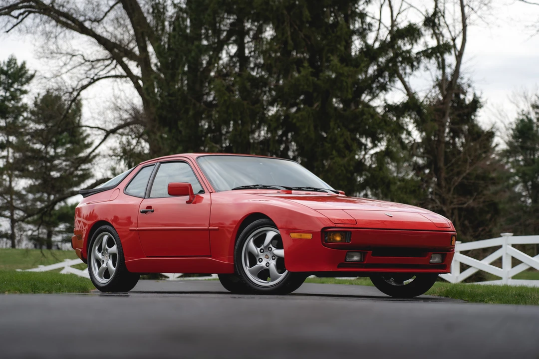 1987 Porsche 944 S - Image 2 of 31