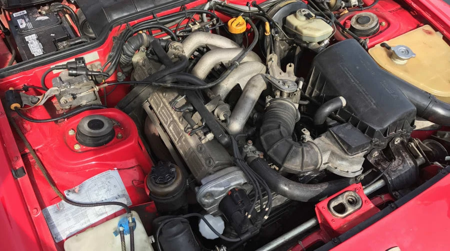 1987 Porsche 944 - Image 4 of 4