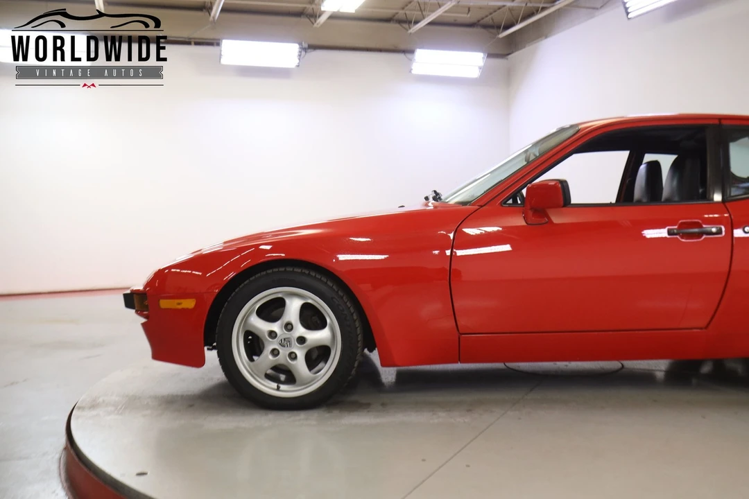 1987 Porsche 944 - Image 7 of 12