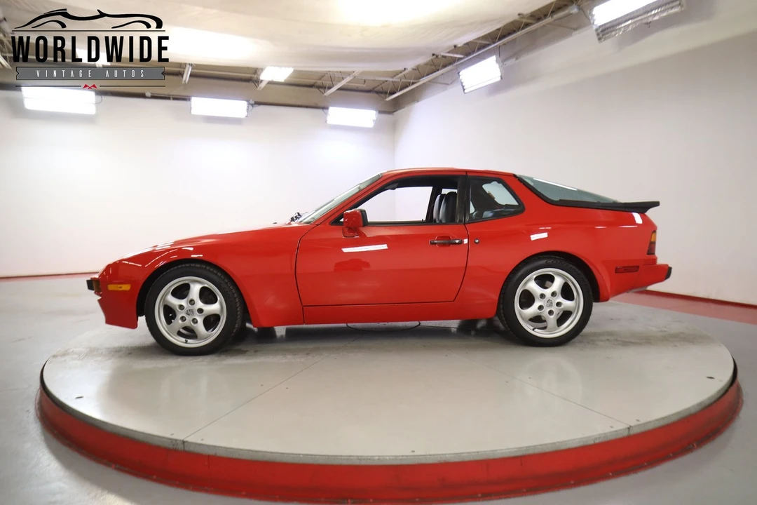 1987 Porsche 944 - Image 3 of 12