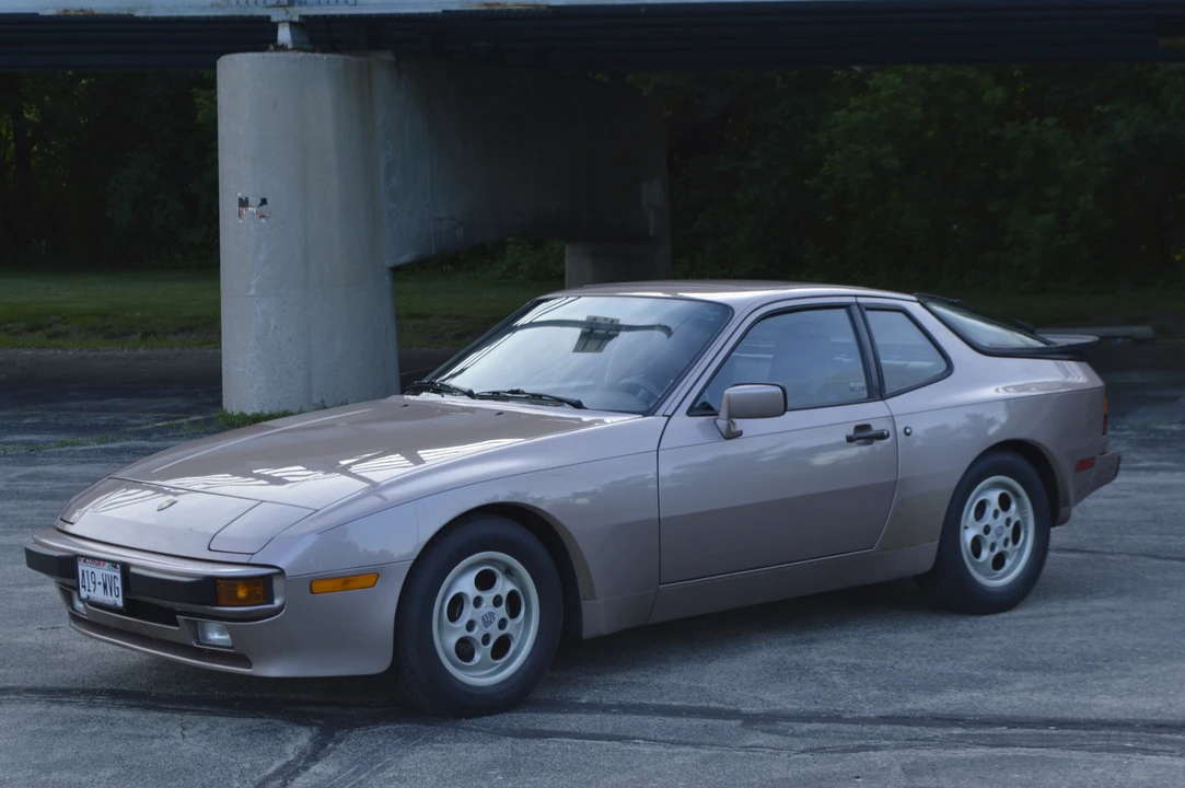 1987 Porsche 944 S - Image 2 of 31