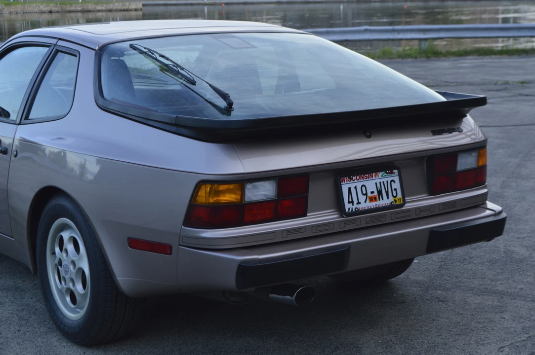 1987 Porsche 944 S - Image 21 of 31