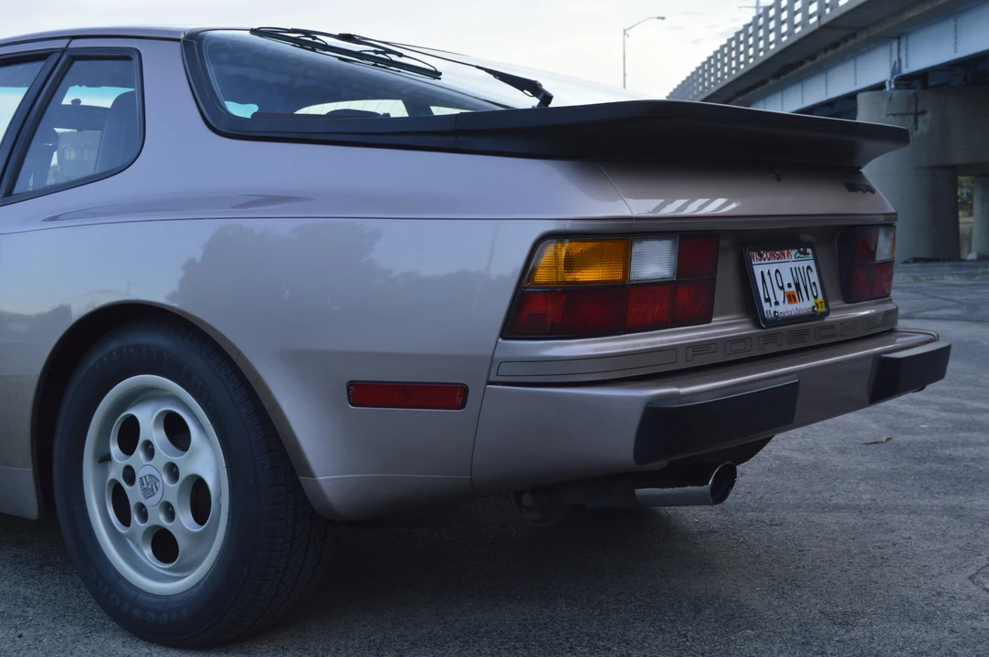 1987 Porsche 944 S - Image 22 of 31