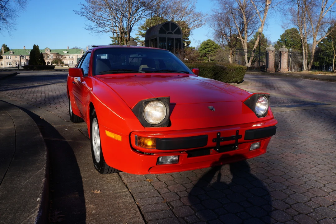 1987 Porsche 944 - Image 4 of 31