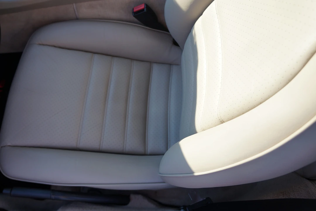 1987 Porsche 944 - Image 28 of 31