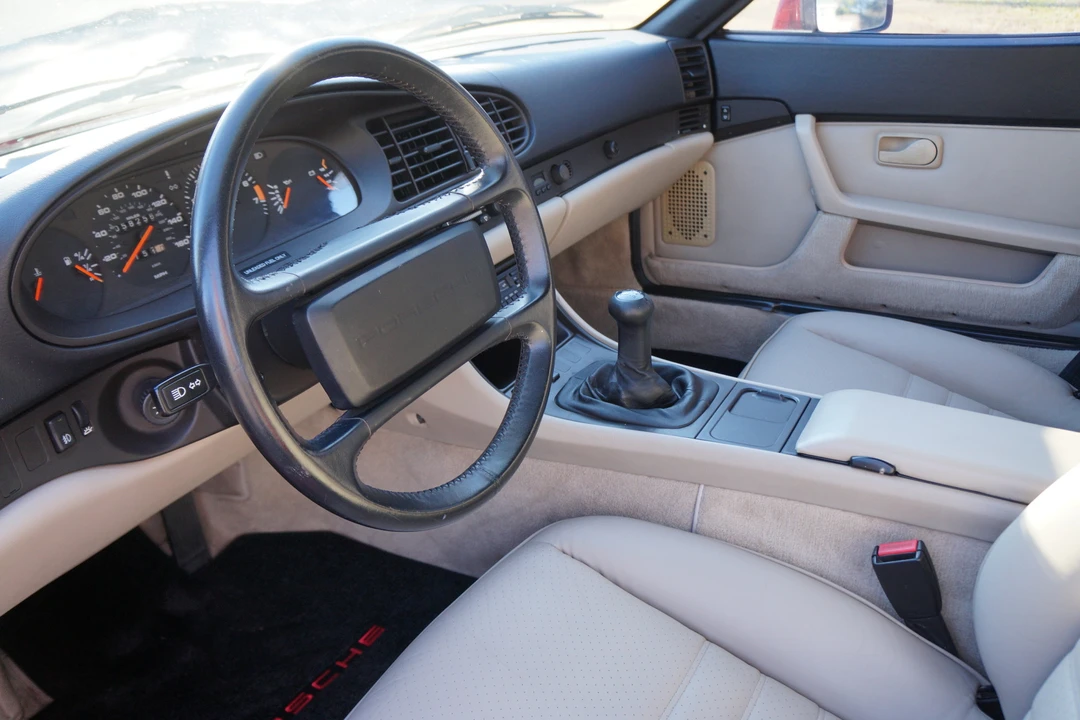 1987 Porsche 944 - Image 26 of 31