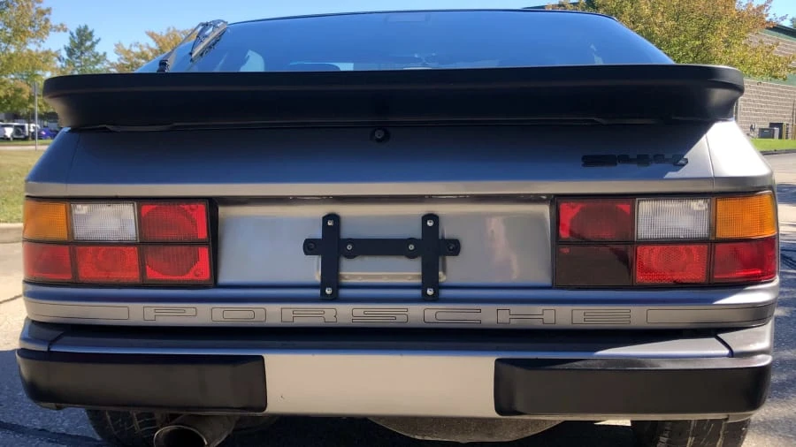 1987 Porsche 944 - Image 2 of 9