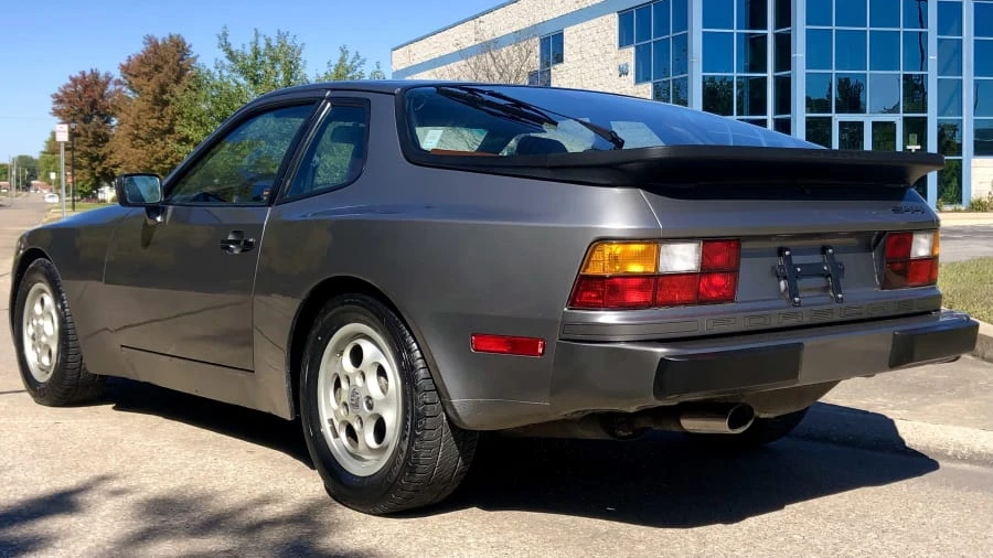 1987 Porsche 944 - Image 4 of 9