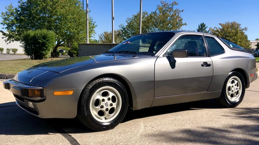 1987 Porsche 944 - Image 5 of 9