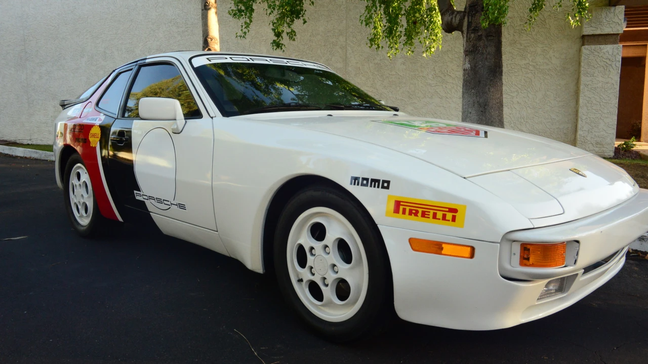 1987 Porsche 944 - Image 8 of 31
