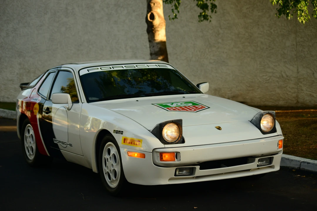 1987 Porsche 944 - Image 13 of 31