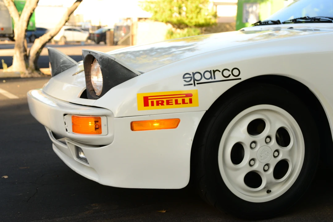 1987 Porsche 944 - Image 22 of 31