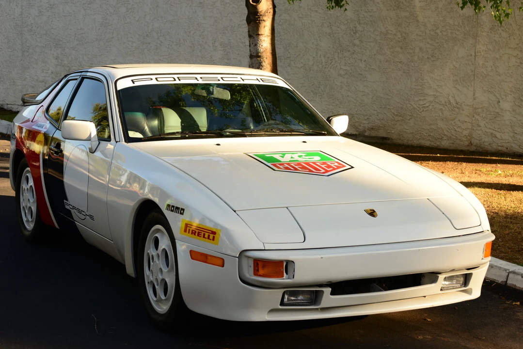 1987 Porsche 944 - Image 12 of 31