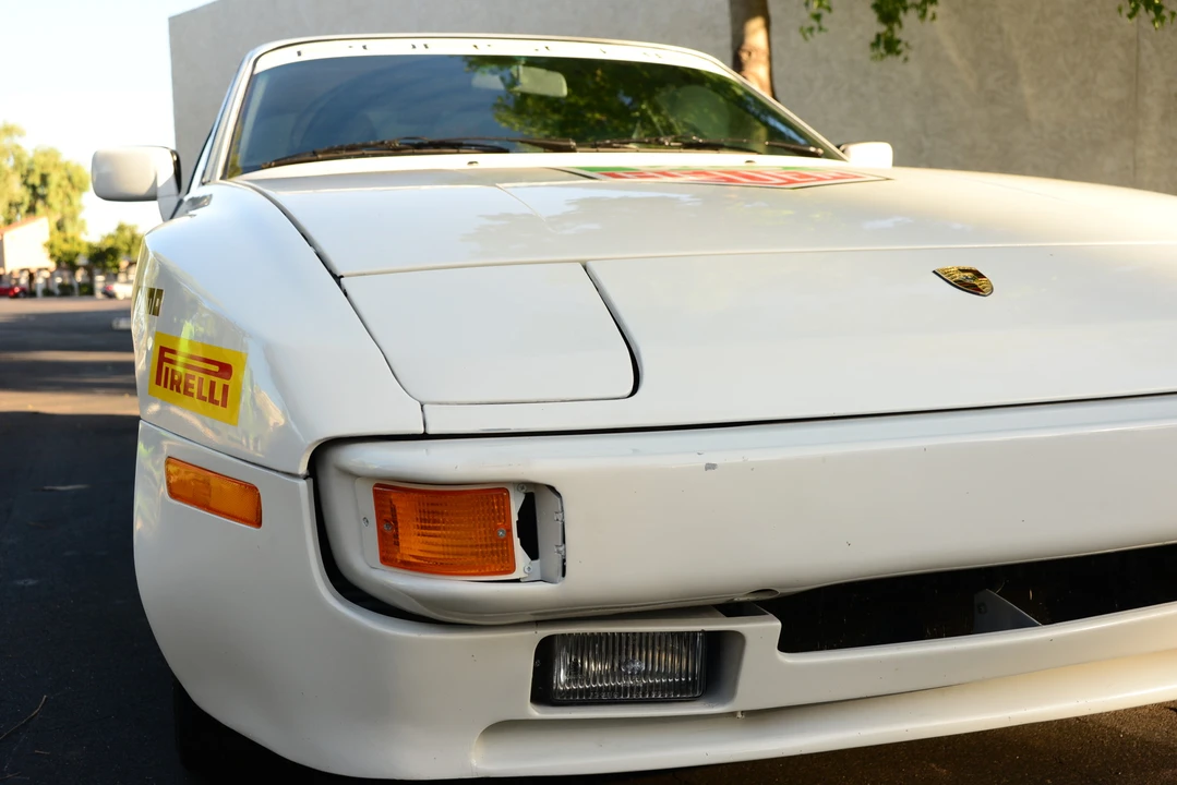 1987 Porsche 944 - Image 20 of 31