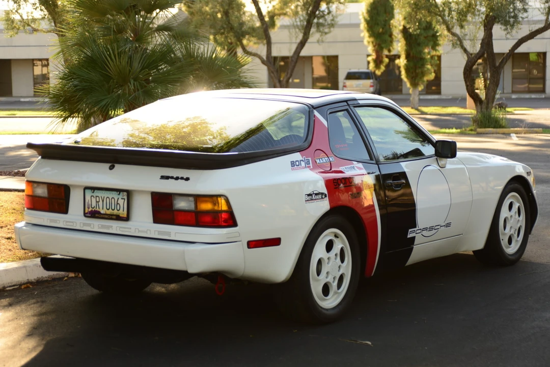 1987 Porsche 944 - Image 5 of 31