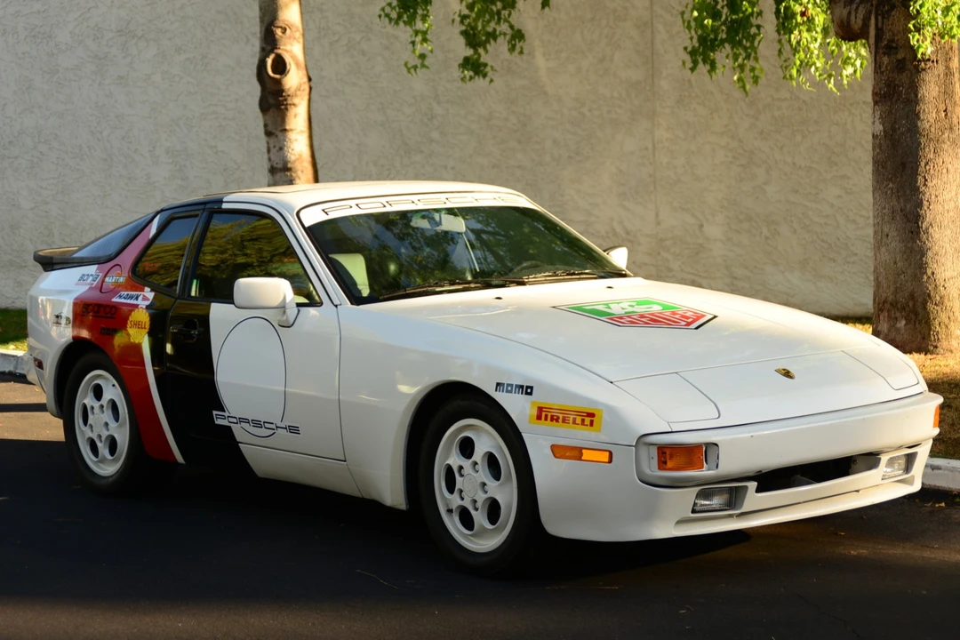 1987 Porsche 944 - Image 7 of 31