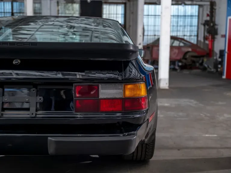 1987 Porsche 944 - Image 14 of 31