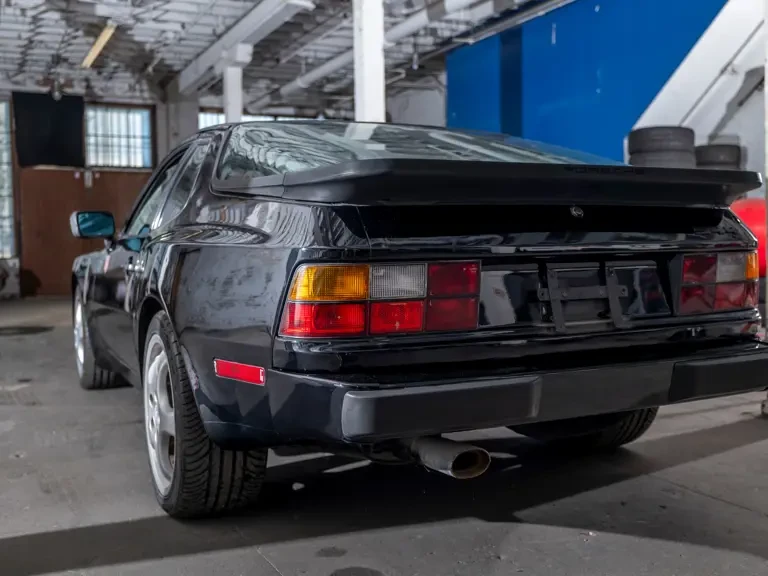 1987 Porsche 944 - Image 11 of 31