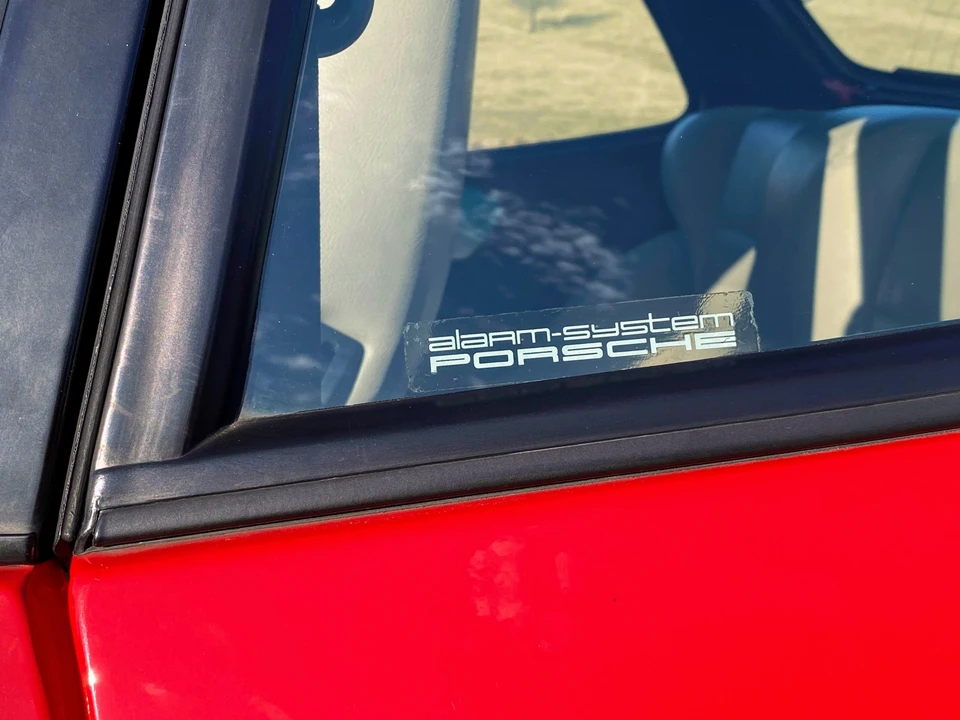 1987 Porsche 944 - Image 27 of 31