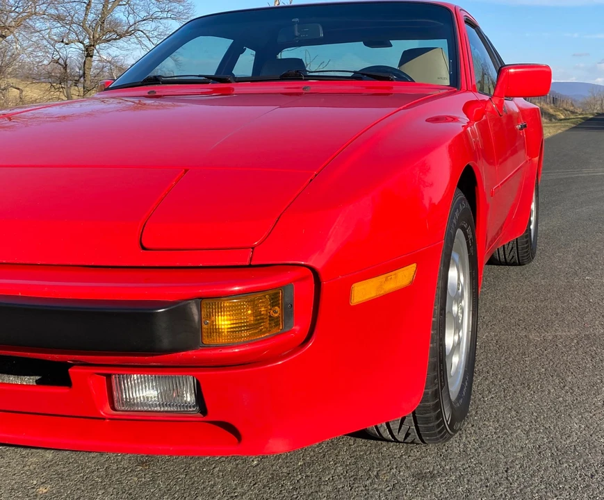 1987 Porsche 944 - Image 21 of 31