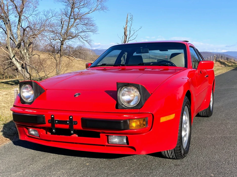 1987 Porsche 944 - Image 6 of 31