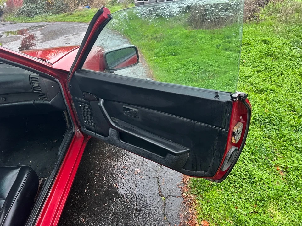 1987 Porsche 944 - Image 16 of 18