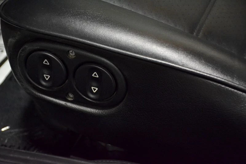 1987 Porsche 944 - Image 18 of 31