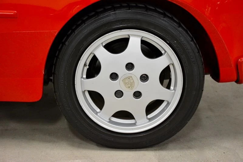 1987 Porsche 944 - Image 15 of 31