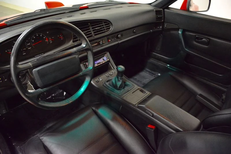 1987 Porsche 944 - Image 19 of 31