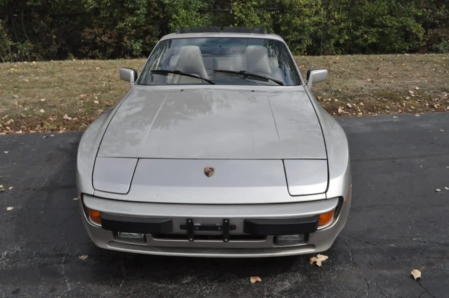1987 Porsche 944 - Image 7 of 9