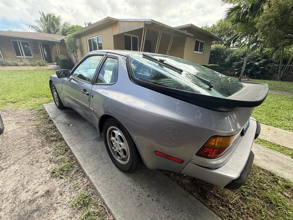 1987 Porsche 944 - Image 3 of 7