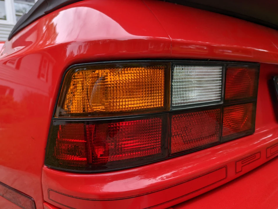 1987 Porsche 944 - Image 26 of 31