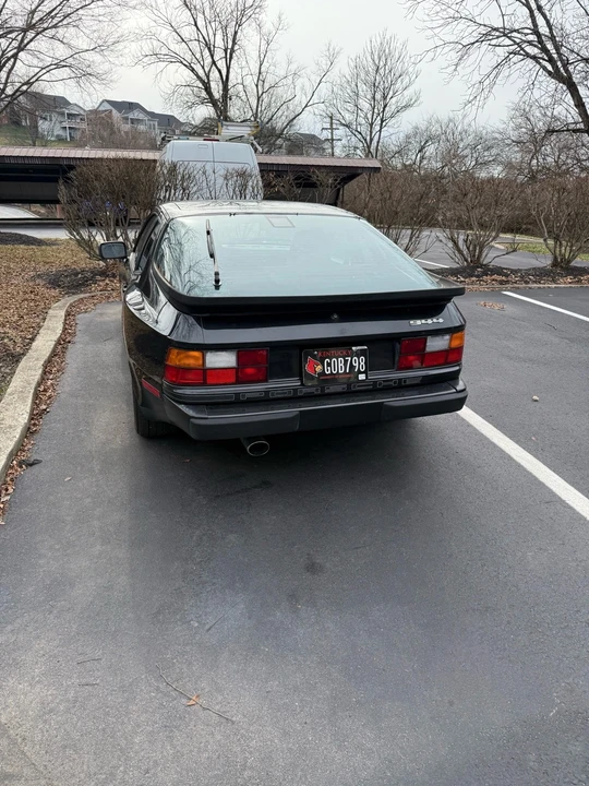 1987 Porsche 944 - Image 3 of 21