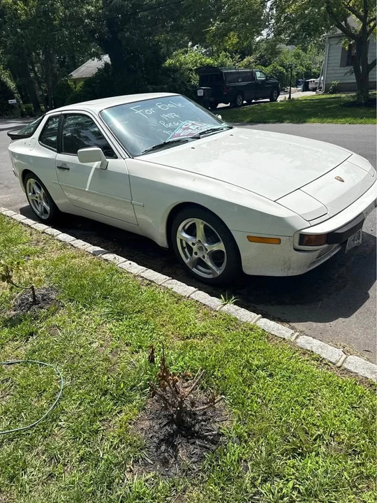 1987 Porsche 944 - Image 2 of 9