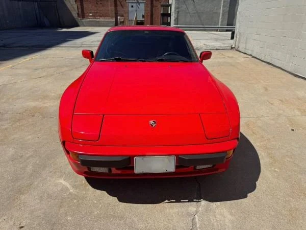 1987 Porsche 944 - Image 4 of 15