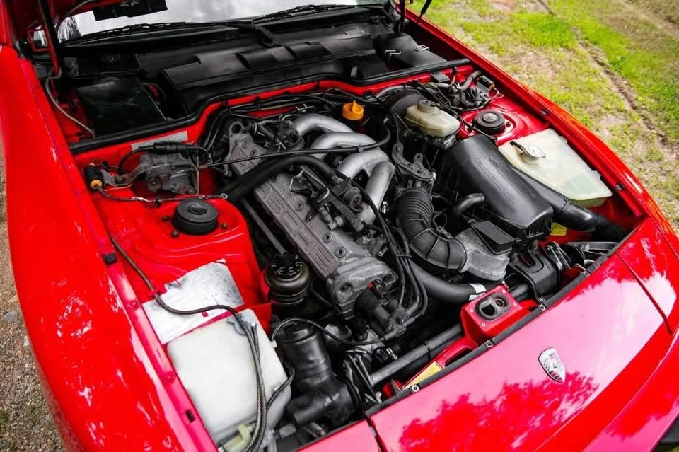 1987 Porsche 944 - Image 4 of 10