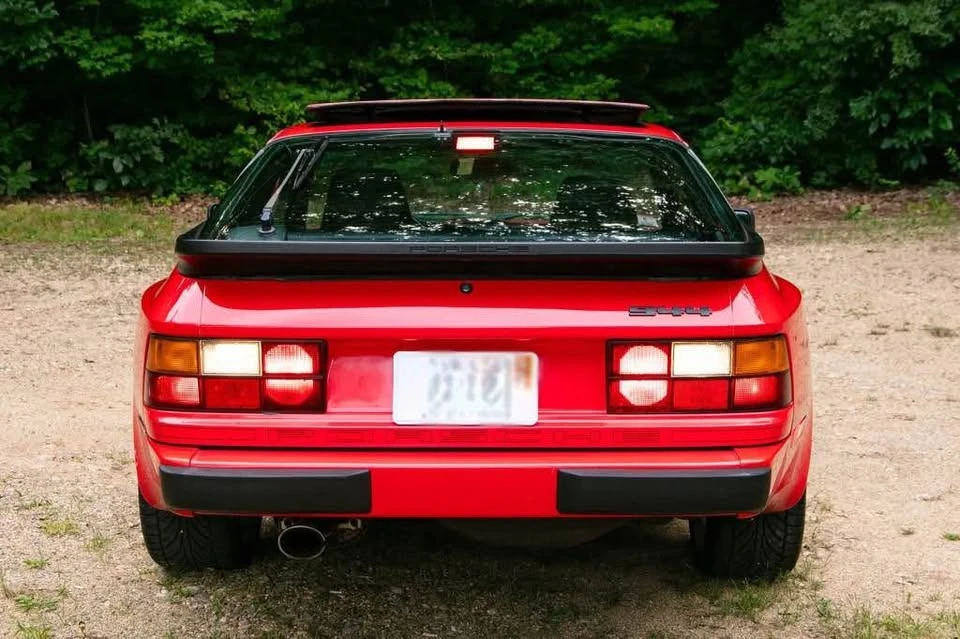 1987 Porsche 944 - Image 2 of 10