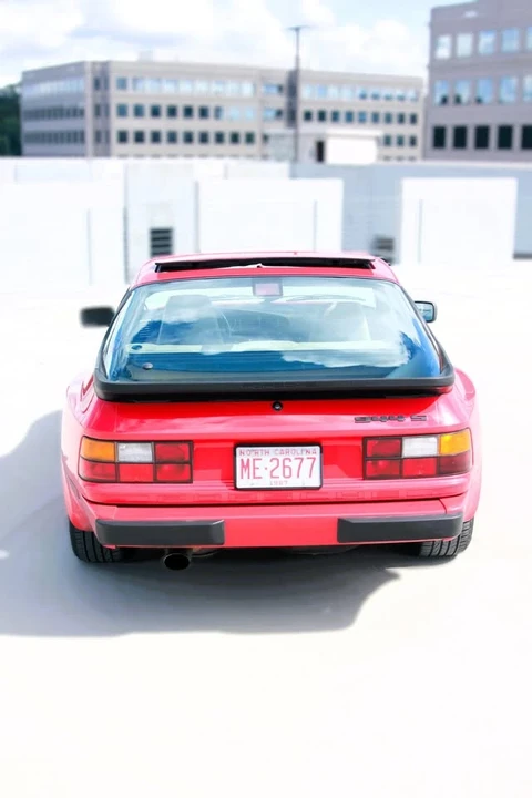 1987 Porsche 944 S - Image 4 of 10
