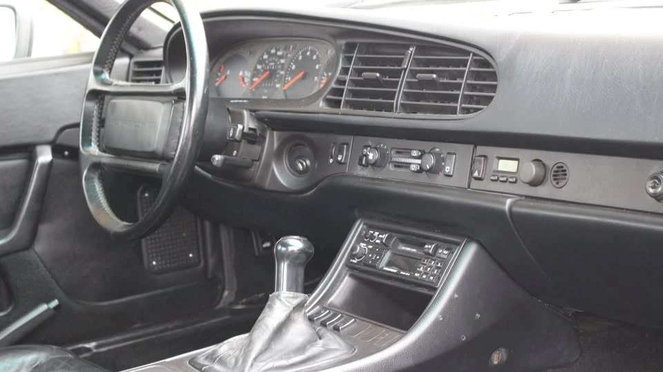 1987 Porsche 944 S - Image 12 of 19