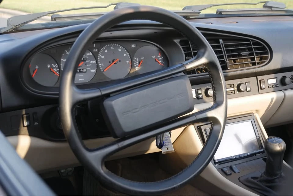 1987 Porsche 944 S - Image 4 of 14