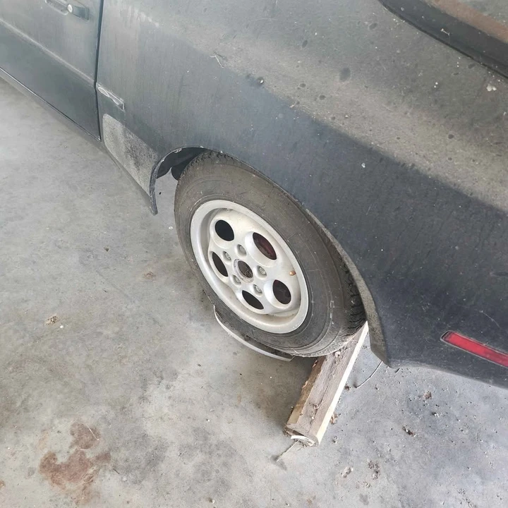 1987 Porsche 944 S - Image 6 of 14