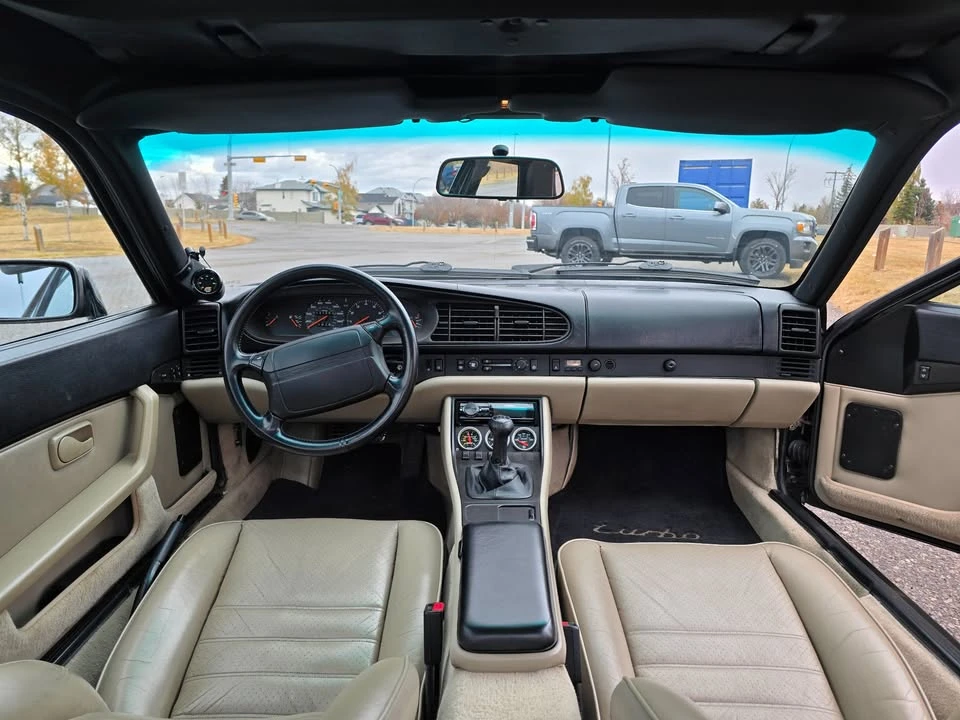 1987 Porsche 944 Turbo - Image 12 of 20