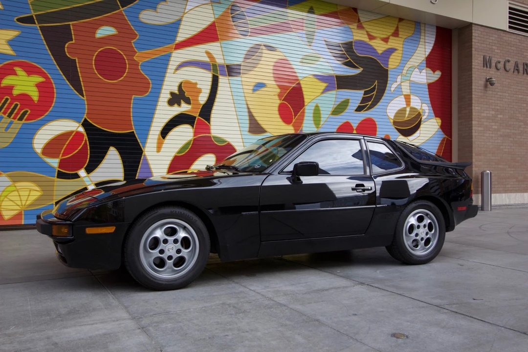 1987 Porsche 944 S - Image 9 of 31