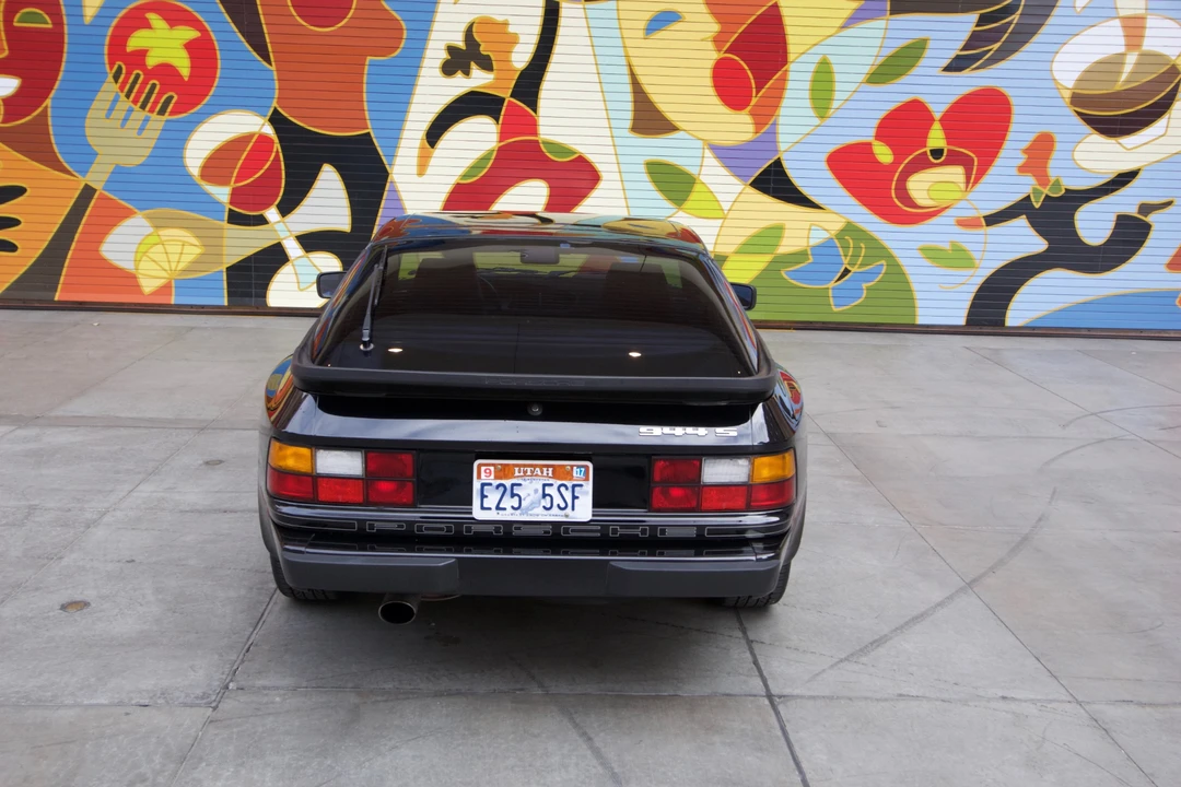 1987 Porsche 944 S - Image 14 of 31
