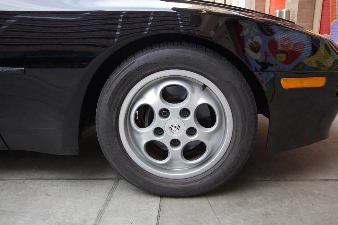 1987 Porsche 944 S - Image 21 of 31