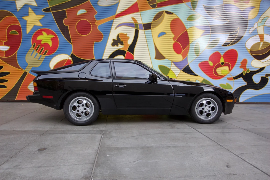 1987 Porsche 944 S - Image 3 of 31